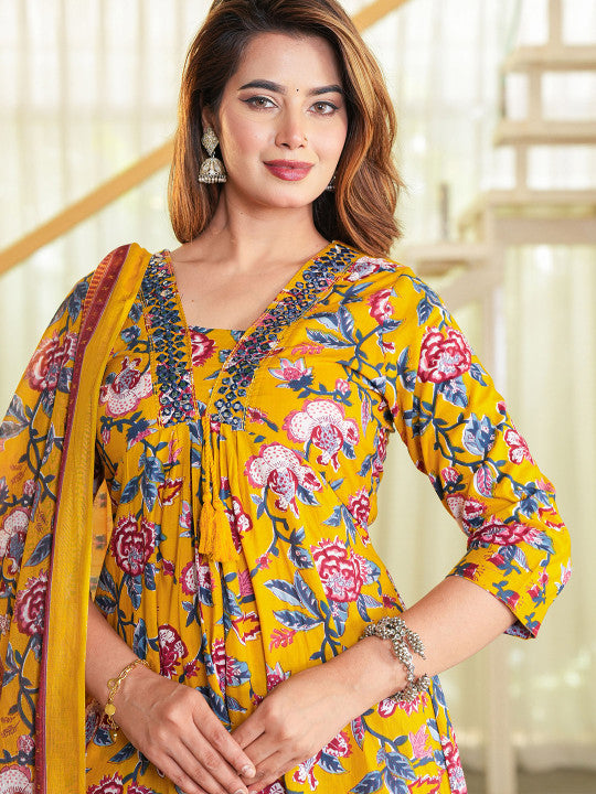 Women Floral Printed Regular Pure Cotton A-Line Kurta with Thread Work, Trousers & Dupatta