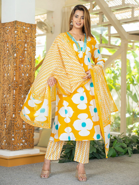Women Floral Printed Empire-Style Pure Cotton Kurta with Trousers & Dupatta