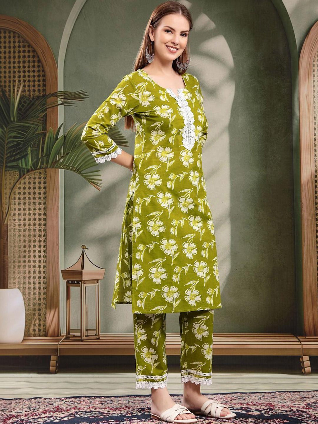 Floral Cotton Kurta Set for Women with Soft, Comfortable Pyjamas