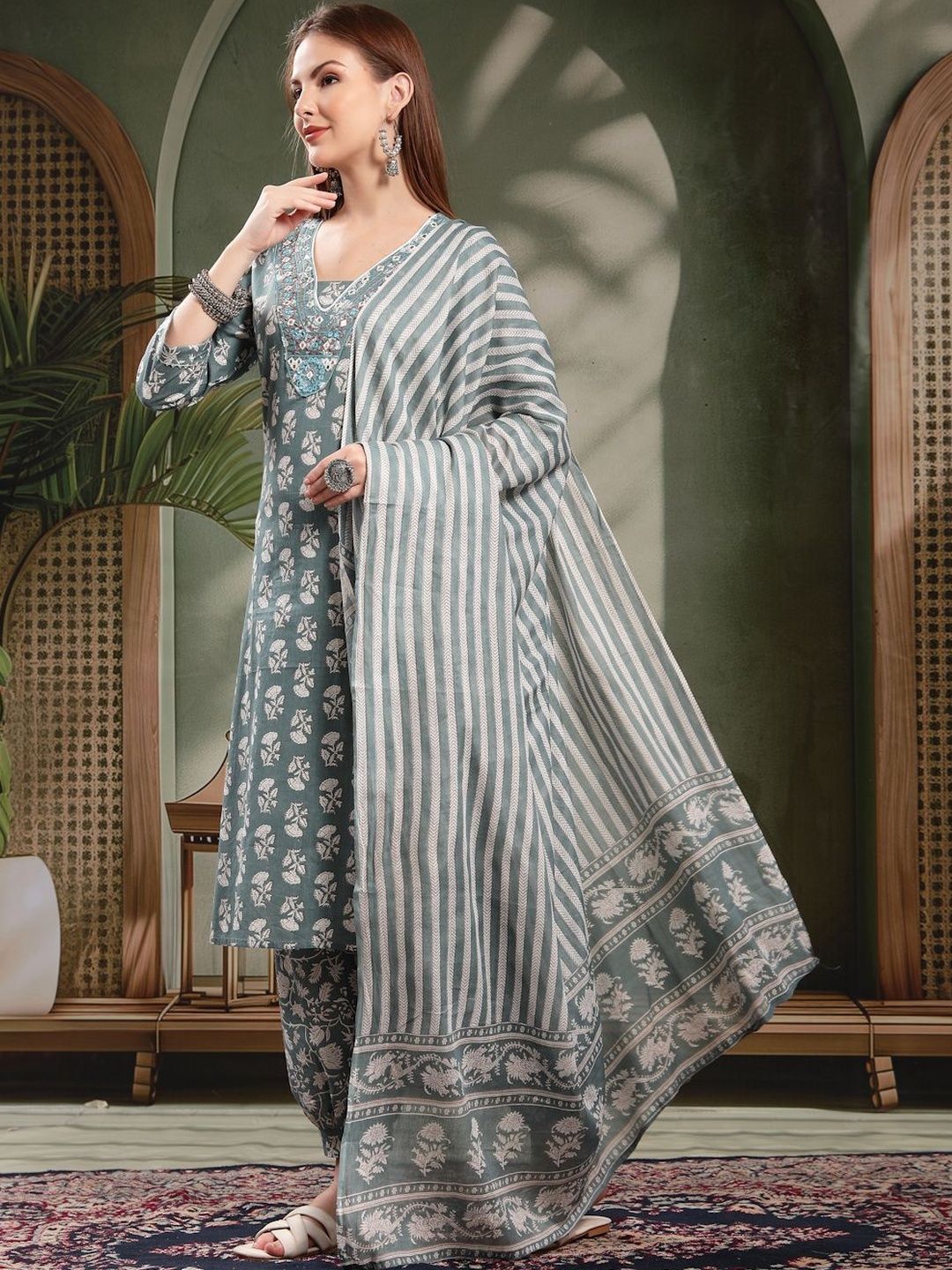 Women Ethnic Motifs Printed Regular Pure Cotton Kurta with Harem Pants & Dupatta