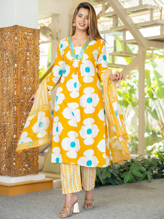 Women Floral Printed Empire-Style Pure Cotton Kurta with Trousers & Dupatta