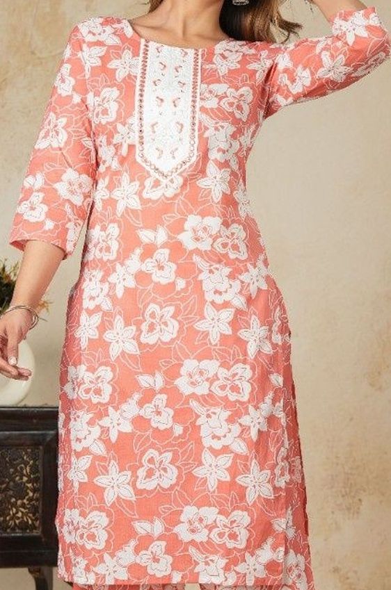 Women Floral Printed Regular Pure Cotton Kurta with Mirror Work & Trousers