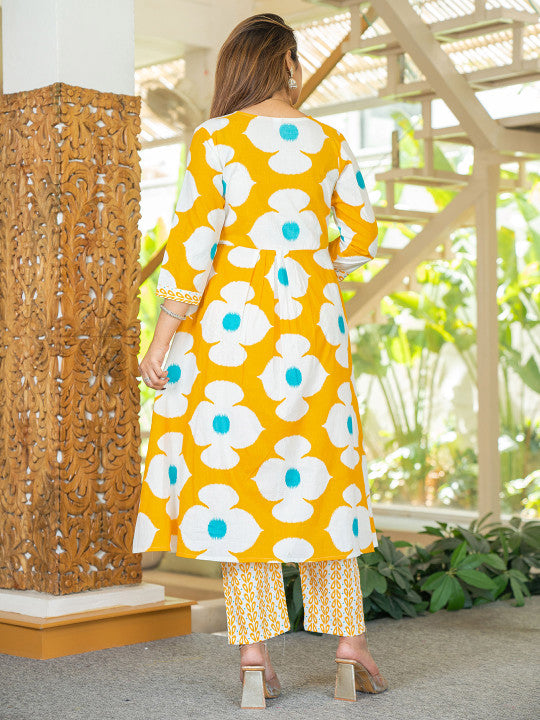 Women Floral Printed Empire-Style Pure Cotton Kurta with Trousers & Dupatta